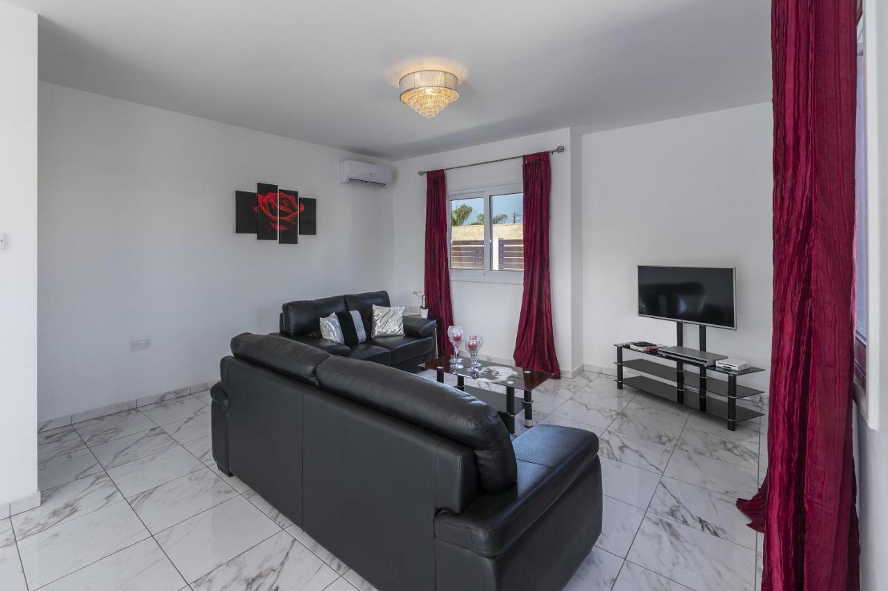 Protaras Villa Hollywood Esterno foto