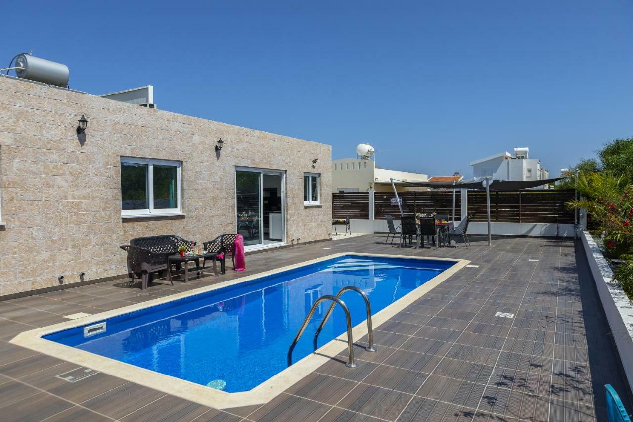 Protaras Villa Hollywood Esterno foto